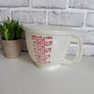 Vintage Tupperware Mix-N-Stor batter bowl